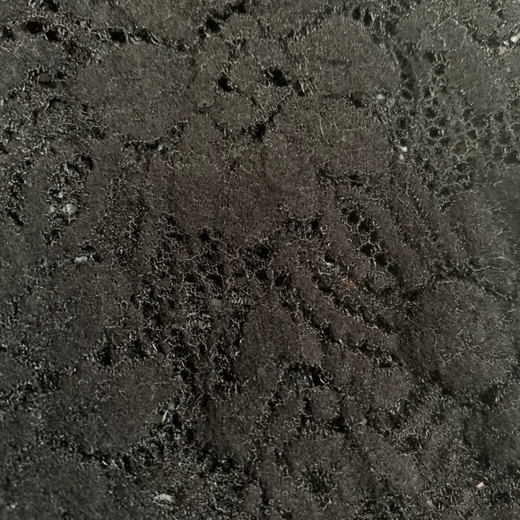 🦋Scoop neck, high back lace tank - Picture 7 of 8